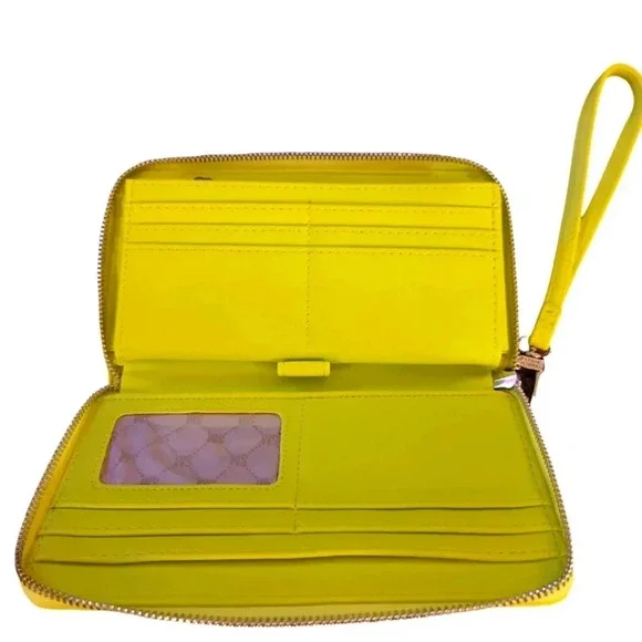 Steve Madden Zipper Box Wallet Lemon color - Picture 2 of 3